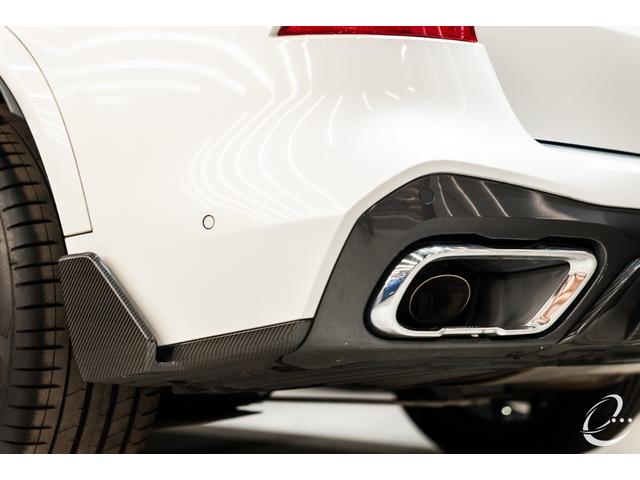 Ｘ５ ｘＤｒｉｖｅ　３５ｄ　Ｍスポーツ　ＯＰ３１２　ＢＭＷ　Ｉｎｄｉｖｉｄｕａｌパッケージ　Ｍｐｅｒｆｏｒｍａｎｃｅカーボンエアロ　プラスパッケージ　コンフォートパッケージ　ハイラインパッケージ　パノラマサンルーフ（17枚目）