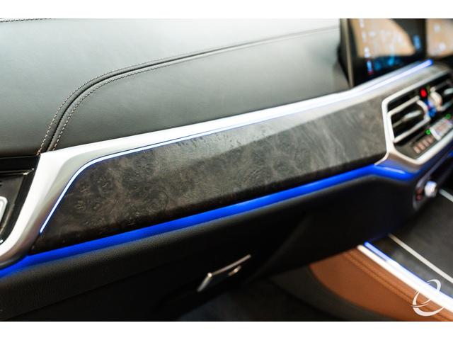 Ｘ５ ｘＤｒｉｖｅ　３５ｄ　Ｍスポーツ　ＯＰ３１２　ＢＭＷ　Ｉｎｄｉｖｉｄｕａｌパッケージ　Ｍｐｅｒｆｏｒｍａｎｃｅカーボンエアロ　プラスパッケージ　コンフォートパッケージ　ハイラインパッケージ　パノラマサンルーフ（30枚目）