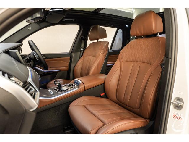 Ｘ５ ｘＤｒｉｖｅ　３５ｄ　Ｍスポーツ　ＯＰ３１２　ＢＭＷ　Ｉｎｄｉｖｉｄｕａｌパッケージ　Ｍｐｅｒｆｏｒｍａｎｃｅカーボンエアロ　プラスパッケージ　コンフォートパッケージ　ハイラインパッケージ　パノラマサンルーフ（43枚目）