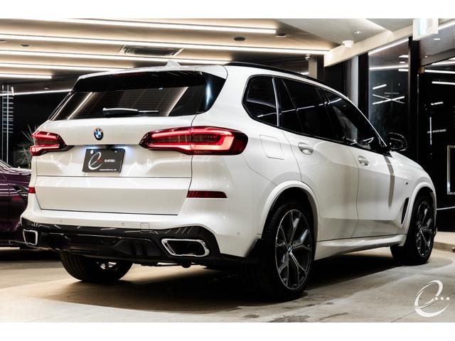 Ｘ５ ｘＤｒｉｖｅ　３５ｄ　Ｍスポーツ　ＯＰ３１２　ＢＭＷ　Ｉｎｄｉｖｉｄｕａｌパッケージ　Ｍｐｅｒｆｏｒｍａｎｃｅカーボンエアロ　プラスパッケージ　コンフォートパッケージ　ハイラインパッケージ　パノラマサンルーフ（75枚目）