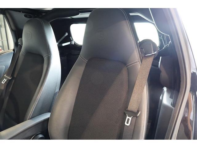スマートフォーツーカブリオ ＢＲＡＢＵＳ　エクスクルーシブ　オープンカー、ブラバス、ブラバスエアロ、センター出しマフラー、スポーツシート、ターボ（52枚目）