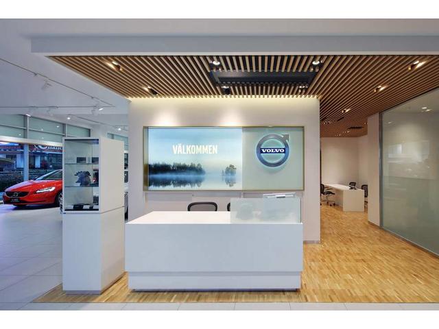 V60 クロスカントリー ウルトラ B5 AWD マイルドハイブリット バウアーズ&ウィルキンスプレミアムサウンド 本革シート シートエアコン パワーテールゲート Googleシステム 360度カメラ クリスタルシフトノブ(57枚目)