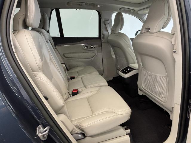 ＸＣ９０ アルティメット　Ｂ６　ＡＷＤ　パノラマガラスサンルーフ　Ｇｏｏｇｌｅシステム　３６０度カメラ　本革シート　パワーシート　シートエアコン　ステアリングヒーター　パワーテールゲート（38枚目）