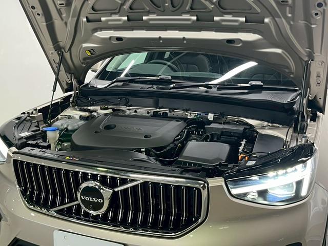 XC40 アルティメット B4 AWD パノラマガラスサンルーフ ピクセルLEDヘッドライト 本革シートFRシートヒーター パワーシート ハーマンカードン パワーテールゲート Googleシステム 360度カメラ(21枚目)