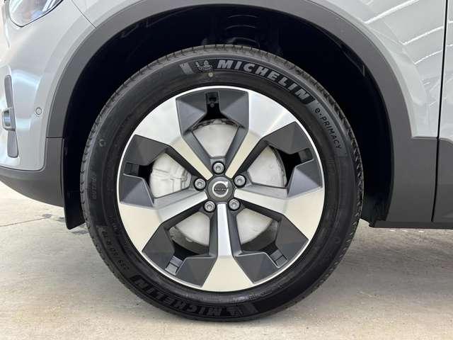 XC40 ウルトラ B3 パノラマガラスサンルーフ 本革シート Googleシステム 360度カメラ パワーシート シートヒーター パワーテールゲート 被害軽減ブレーキ 追従式クルーズコントロール(24枚目)