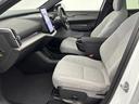 ウルトラシングルモーター　エクステンデッドレンジ　ＦＵＬＬ　ＥＶ車　ＬＥＤヘッドライト　パノラマガラスルーフ　シートヒーター　Ｇｏｏｇｌｅシステム　３６０度カメラ（21枚目）