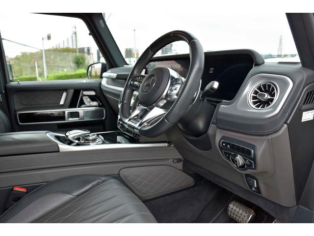 Gクラス G63 ワンオーナー  マグノナイトブラック Gマヌファクトゥーアプログラムプラス GマヌファクトゥーアインテリアP ボディ同色スペアタイヤリング マットブラック21AMG5スポークAW 電動サイドステップ(23枚目)