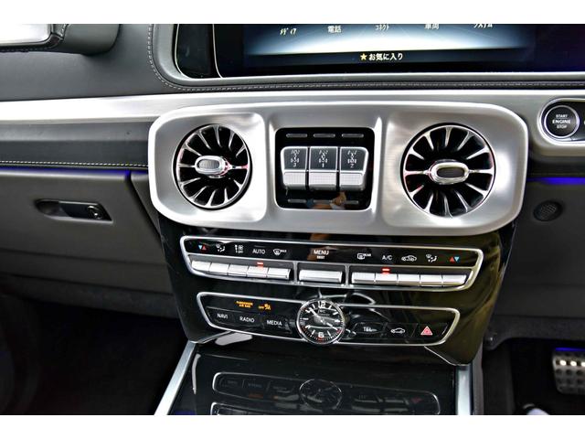Gクラス G63 ワンオーナー  マグノナイトブラック Gマヌファクトゥーアプログラムプラス GマヌファクトゥーアインテリアP ボディ同色スペアタイヤリング マットブラック21AMG5スポークAW 電動サイドステップ(28枚目)