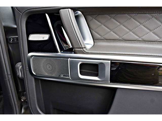 Gクラス G63 ワンオーナー  マグノナイトブラック Gマヌファクトゥーアプログラムプラス GマヌファクトゥーアインテリアP ボディ同色スペアタイヤリング マットブラック21AMG5スポークAW 電動サイドステップ(46枚目)