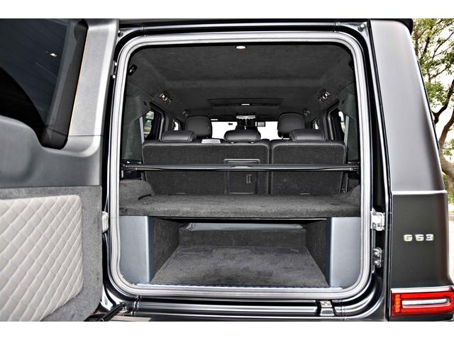 Gクラス G63 ワンオーナー  マグノナイトブラック Gマヌファクトゥーアプログラムプラス GマヌファクトゥーアインテリアP ボディ同色スペアタイヤリング マットブラック21AMG5スポークAW 電動サイドステップ(48枚目)