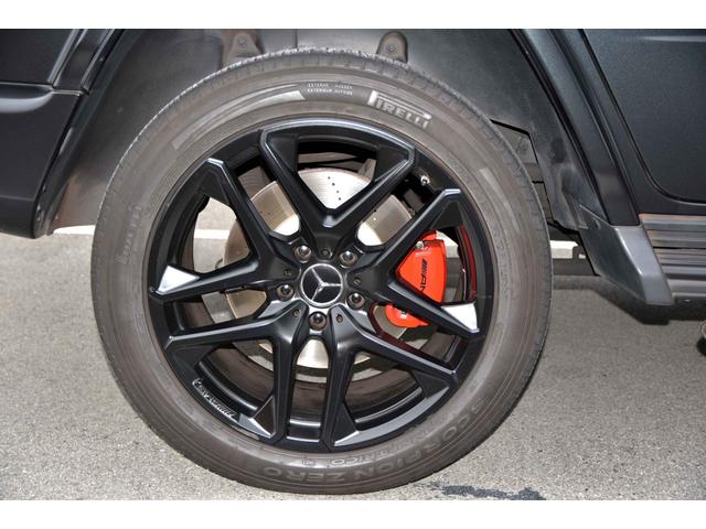 Gクラス G63 ワンオーナー  マグノナイトブラック Gマヌファクトゥーアプログラムプラス GマヌファクトゥーアインテリアP ボディ同色スペアタイヤリング マットブラック21AMG5スポークAW 電動サイドステップ(59枚目)