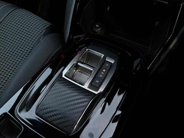 e-208 GT 認定中古車/EV車 カープレイ/3Di-Cockpit/Apple Car Play Android auto対応/電動モーター+バッテリー(18枚目)