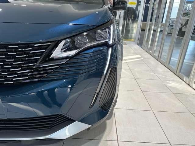 ３００８ ＧＴハイブリッド４　４ＷＤ　ＰＨＥＶ車　サンルーフ　シートヒーター（8枚目）