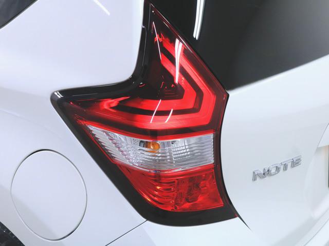e-POWER X VDC横滑り防止装置 衝突回避 1オーナー車 コーナーソナー イモビ LEDヘットライト 点検記録簿付 DVD再生可 ブルートゥース ETC車載器 地デジ サイドカメラ フロントカメラ 禁煙車 ABS(7枚目)