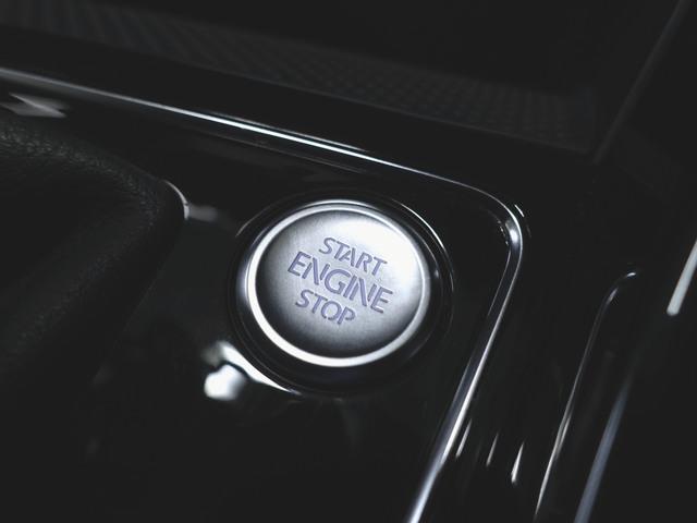 ゴルフトゥーラン ＴＤＩ　ハイライン　シートヒーター　３列シート　トランクスルー　フロアマット　ナビ　音楽プレーヤー接続　Ｂｌｕｅｔｏｏｔｈ接続　ＴＶ　ＥＴＣ　ＬＥＤヘッドライト　電動リアゲート　バックモニター　盗難防止（12枚目）