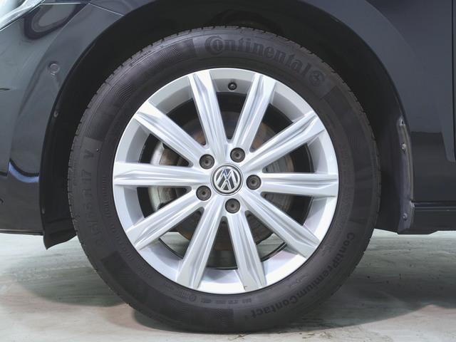 ゴルフトゥーラン ＴＤＩ　ハイライン　シートヒーター　３列シート　トランクスルー　フロアマット　ナビ　音楽プレーヤー接続　Ｂｌｕｅｔｏｏｔｈ接続　ＴＶ　ＥＴＣ　ＬＥＤヘッドライト　電動リアゲート　バックモニター　盗難防止（28枚目）