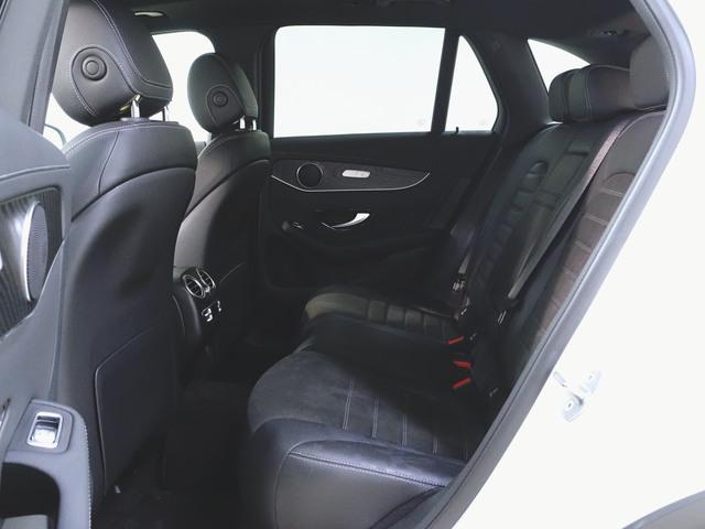 GLC GLC220 d 4マチック AMGライン シートヒーター パワーシート トランクスルー フロアマット コネクテッド機能 ナビ 音楽プレーヤー接続 Bluetooth接続 TV ETC サンルーフ・ガラスルーフ LEDヘッドライト(29枚目)