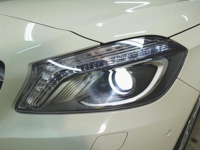 Ａクラス Ａ１８０　レーダーセーフティパッケージ　ベーシックパッケージ　トランクスルー　フロアマット　ナビ　ＣＤ　ミュージックサーバー　音楽プレーヤー接続　Ｂｌｕｅｔｏｏｔｈ接続　ＴＶ　ＤＶＤ再生　ＥＴＣ　バックモニター（3枚目）