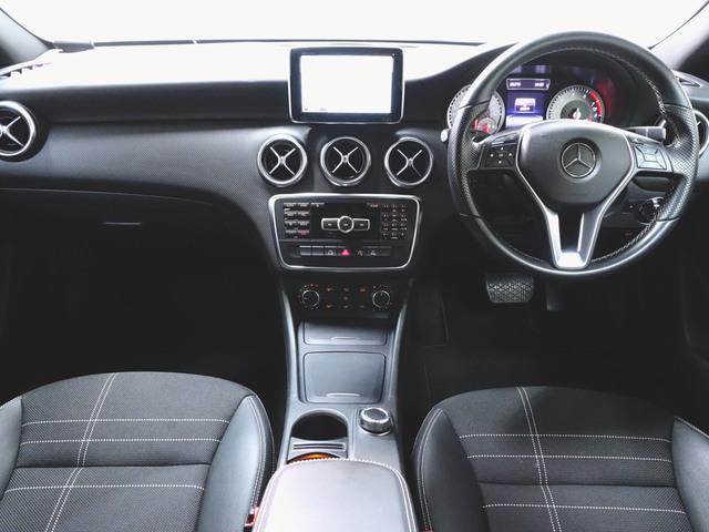 Ａクラス Ａ１８０　レーダーセーフティパッケージ　ベーシックパッケージ　トランクスルー　フロアマット　ナビ　ＣＤ　ミュージックサーバー　音楽プレーヤー接続　Ｂｌｕｅｔｏｏｔｈ接続　ＴＶ　ＤＶＤ再生　ＥＴＣ　バックモニター（12枚目）
