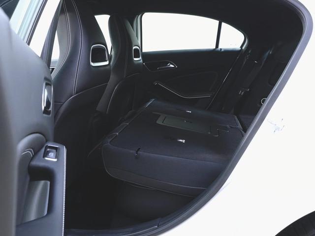 Ａクラス Ａ１８０　レーダーセーフティパッケージ　ベーシックパッケージ　トランクスルー　フロアマット　ナビ　ＣＤ　ミュージックサーバー　音楽プレーヤー接続　Ｂｌｕｅｔｏｏｔｈ接続　ＴＶ　ＤＶＤ再生　ＥＴＣ　バックモニター（31枚目）