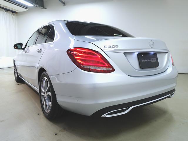 Ｃクラス Ｃ２００　アバンギャルド　レザーエクスクルーシブパッケージ　シートヒーター　パワーシート　トランクスルー　フロアマット　ナビ　ＣＤ　ミュージックサーバー　音楽プレーヤー接続　Ｂｌｕｅｔｏｏｔｈ接続　ＴＶ　ＤＶＤ再生　ＥＴＣ（6枚目）