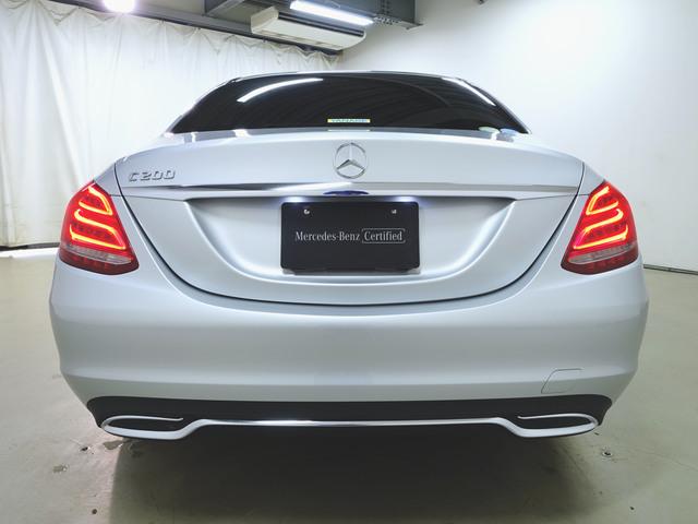 Ｃクラス Ｃ２００　アバンギャルド　レザーエクスクルーシブパッケージ　シートヒーター　パワーシート　トランクスルー　フロアマット　ナビ　ＣＤ　ミュージックサーバー　音楽プレーヤー接続　Ｂｌｕｅｔｏｏｔｈ接続　ＴＶ　ＤＶＤ再生　ＥＴＣ（7枚目）