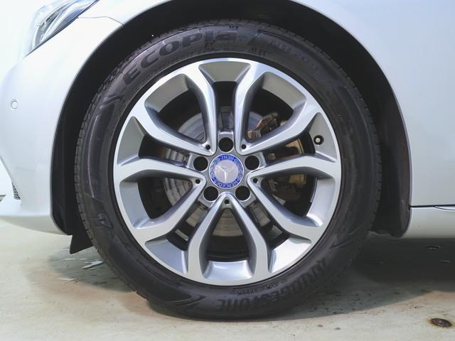 Ｃクラス Ｃ２００　アバンギャルド　レザーエクスクルーシブパッケージ　シートヒーター　パワーシート　トランクスルー　フロアマット　ナビ　ＣＤ　ミュージックサーバー　音楽プレーヤー接続　Ｂｌｕｅｔｏｏｔｈ接続　ＴＶ　ＤＶＤ再生　ＥＴＣ（35枚目）