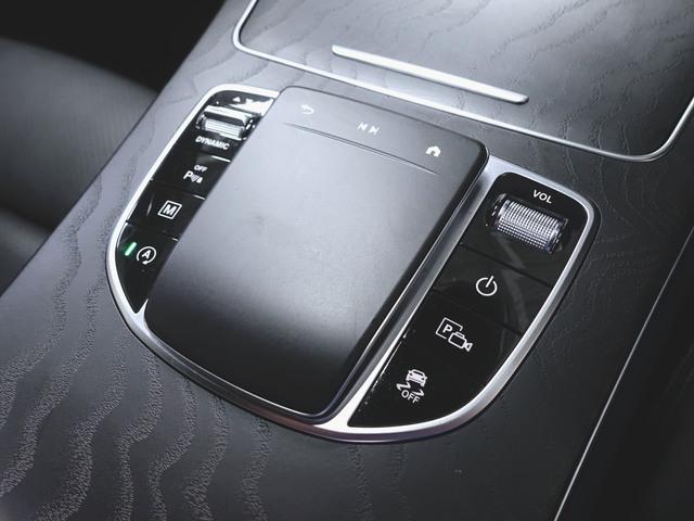 ＧＬＣ ＧＬＣ２２０　ｄ　４マチック　クーペ　スポーツラインエディション　シートヒーター　パワーシート　トランクスルー　フロアマット　コネクテッド機能　ナビ　音楽プレーヤー接続　Ｂｌｕｅｔｏｏｔｈ接続　ＴＶ　ＥＴＣ　ＬＥＤヘッドライト（19枚目）