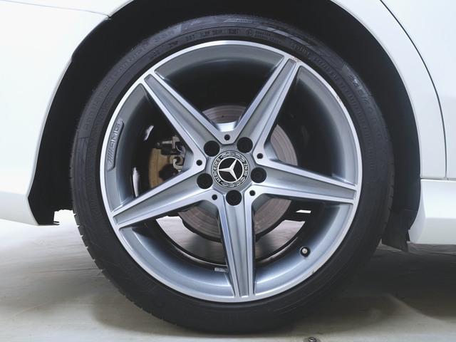 Ｃクラス Ｃ１８０　ローレウスエディション　レーダーセーフティパッケージ　シートヒーター　パワーシート　トランクスルー　フロアマット　コネクテッド機能　ナビ　ＣＤ　ミュージックサーバー　音楽プレーヤー接続　Ｂｌｕｅｔｏｏｔｈ接続　ＴＶ（36枚目）