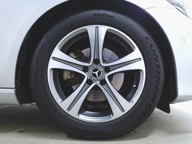 Eクラスステーションワゴン E200 ステーションワゴン アバンギャルド シートヒーター パワーシート トランクスルー フロアマット ナビ 音楽プレーヤー接続 Bluetooth接続 TV ETC LEDヘッドライト 電動リアゲート 全周囲カメラ フロントカメラ(36枚目)