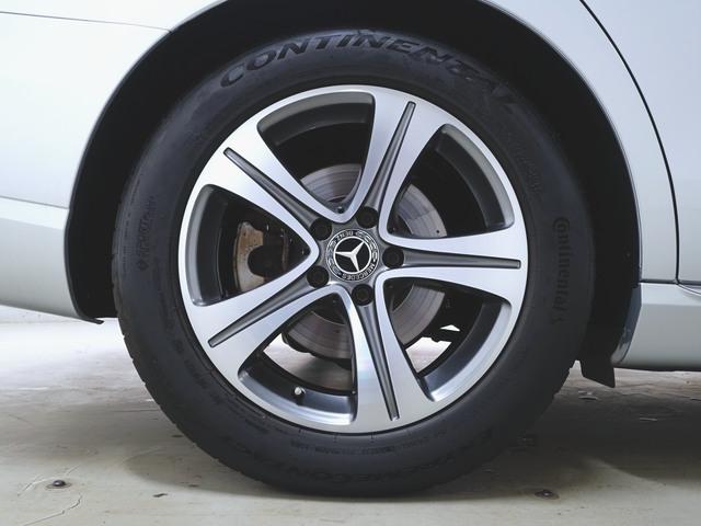 Eクラスステーションワゴン E200 ステーションワゴン アバンギャルド シートヒーター パワーシート トランクスルー フロアマット ナビ 音楽プレーヤー接続 Bluetooth接続 TV ETC LEDヘッドライト 電動リアゲート 全周囲カメラ フロントカメラ(37枚目)