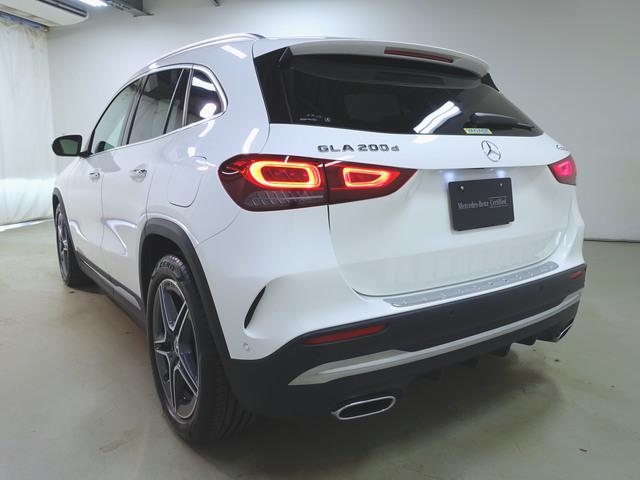 ＧＬＡクラス ＧＬＡ２００　ｄ　４マチック　ＡＭＧライン　ナビゲーションパッケージ　シートヒーター　パワーシート　トランクスルー　コネクテッド機能　ナビ　音楽プレーヤー接続　Ｂｌｕｅｔｏｏｔｈ接続　ＴＶ　ＥＴＣ　ＬＥＤヘッドライト　電動リアゲート（7枚目）
