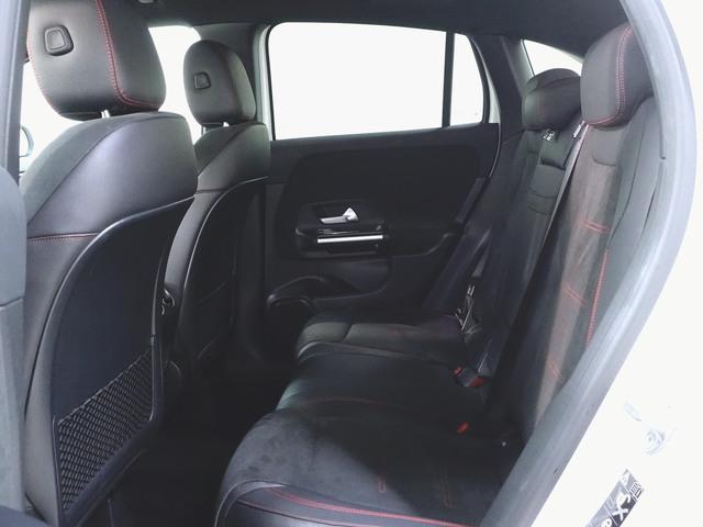 ＧＬＡクラス ＧＬＡ２００　ｄ　４マチック　ＡＭＧライン　ナビゲーションパッケージ　シートヒーター　パワーシート　トランクスルー　コネクテッド機能　ナビ　音楽プレーヤー接続　Ｂｌｕｅｔｏｏｔｈ接続　ＴＶ　ＥＴＣ　ＬＥＤヘッドライト　電動リアゲート（30枚目）