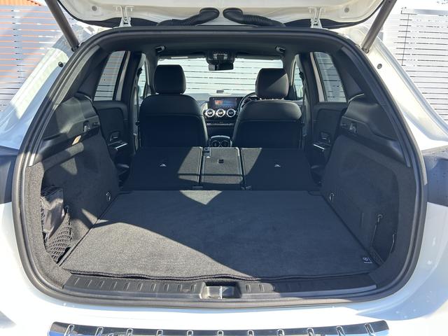 ＧＬＡクラス ＧＬＡ２００　ｄ　４マチック　ＡＭＧライン　ナビゲーションパッケージ　シートヒーター　パワーシート　トランクスルー　コネクテッド機能　ナビ　音楽プレーヤー接続　Ｂｌｕｅｔｏｏｔｈ接続　ＴＶ　ＥＴＣ　ＬＥＤヘッドライト　電動リアゲート（49枚目）