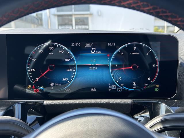 ＧＬＡクラス ＧＬＡ２００　ｄ　４マチック　ＡＭＧライン　ナビゲーションパッケージ　シートヒーター　パワーシート　トランクスルー　コネクテッド機能　ナビ　音楽プレーヤー接続　Ｂｌｕｅｔｏｏｔｈ接続　ＴＶ　ＥＴＣ　ＬＥＤヘッドライト　電動リアゲート（57枚目）