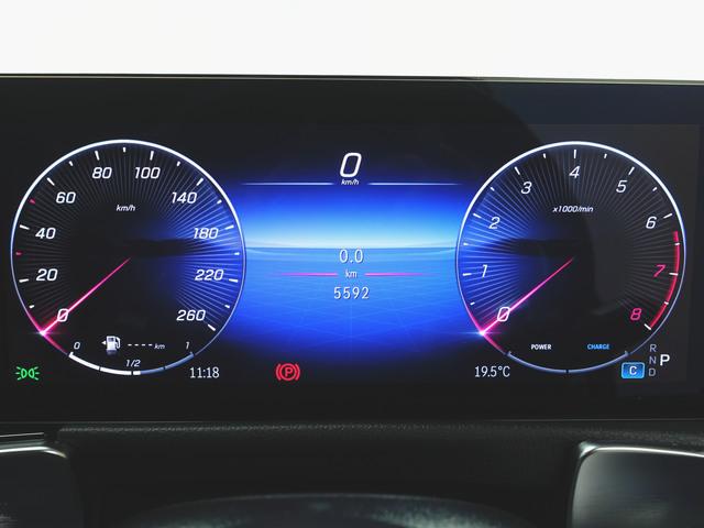 ＧＬＢ ＧＬＢ１８０　ＡＭＧラインパッケージ　ＡＭＧレザーエクスクルーシブパッケージ　アドバンスドパッケージ　シートヒーター　パワーシート　３列シート　トランクスルー　コネクテッド機能　ナビ　音楽プレーヤー接続（14枚目）