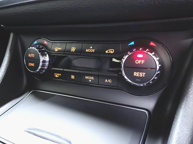 GLAクラス GLA220 4マチック レーダーセーフティパッケージ  プレミアムパッケージ シートヒーター パワーシート トランクスルー フロアマット ナビ CD ミュージックサーバー 音楽プレーヤー接続 Bluetooth接続 TV(19枚目)