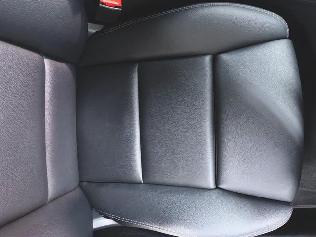 GLAクラス GLA220 4マチック レーダーセーフティパッケージ  プレミアムパッケージ シートヒーター パワーシート トランクスルー フロアマット ナビ CD ミュージックサーバー 音楽プレーヤー接続 Bluetooth接続 TV(25枚目)