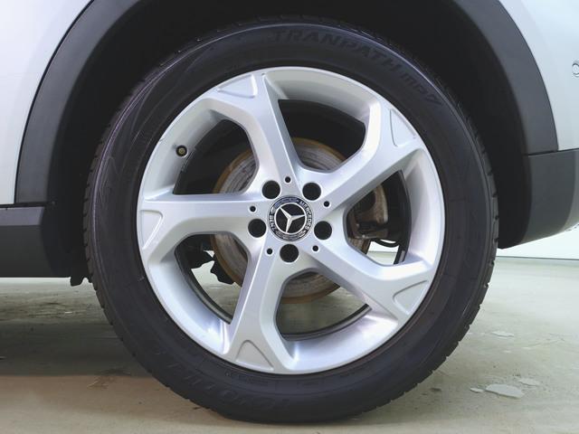 GLAクラス GLA220 4マチック レーダーセーフティパッケージ  プレミアムパッケージ シートヒーター パワーシート トランクスルー フロアマット ナビ CD ミュージックサーバー 音楽プレーヤー接続 Bluetooth接続 TV(34枚目)