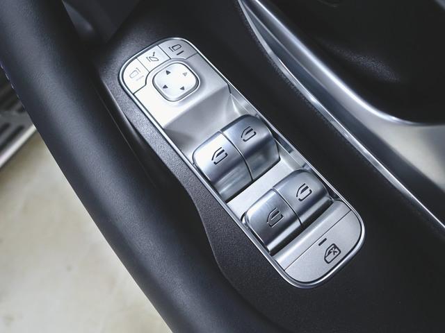 GLE GLE53 4マチックプラス クーペ AMGインテリアカーボンパッケージ シートヒーター シートエアコン パワーシート トランクスルー フロアマット コネクテッド機能 ナビ 音楽プレーヤー接続 Bluetooth接続 TV ETC(23枚目)