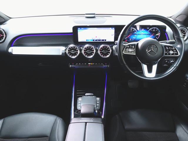 ＧＬＢ ＧＬＢ１８０　シートヒーター　３列シート　トランクスルー　フロアマット　コネクテッド機能　ナビ　音楽プレーヤー接続　Ｂｌｕｅｔｏｏｔｈ接続　ＴＶ　ＥＴＣ　ＬＥＤヘッドライト　電動リアゲート　全周囲カメラ（12枚目）