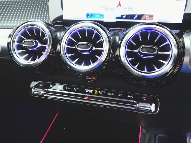 ＧＬＢ ＧＬＢ１８０　シートヒーター　３列シート　トランクスルー　フロアマット　コネクテッド機能　ナビ　音楽プレーヤー接続　Ｂｌｕｅｔｏｏｔｈ接続　ＴＶ　ＥＴＣ　ＬＥＤヘッドライト　電動リアゲート　全周囲カメラ（18枚目）