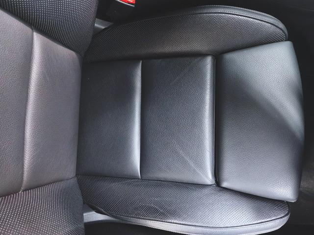 GLAクラス GLA220 4マチック レーダーセーフティーパッケージ レザーエクスクルーシブパッケージ シートヒーター パワーシート トランクスルー フロアマット ナビ CD ミュージックサーバー 音楽プレーヤー接続(25枚目)