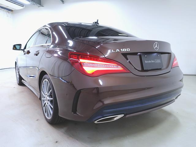 CLAクラス CLA180 AMGスタイル AMGプレミアムパッケージ レーダーセーフティーパッケージ シートヒーター パワーシート トランクスルー フロアマット ナビ CD ミュージックサーバー 音楽プレーヤー接続 Bluetooth接続(6枚目)