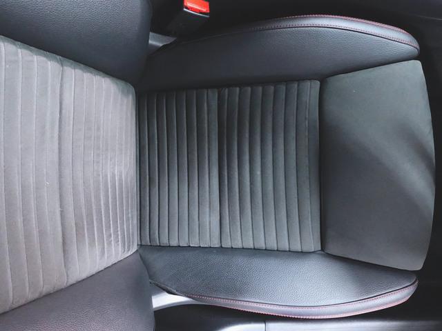 CLAクラス CLA180 AMGスタイル AMGプレミアムパッケージ レーダーセーフティーパッケージ シートヒーター パワーシート トランクスルー フロアマット ナビ CD ミュージックサーバー 音楽プレーヤー接続 Bluetooth接続(25枚目)