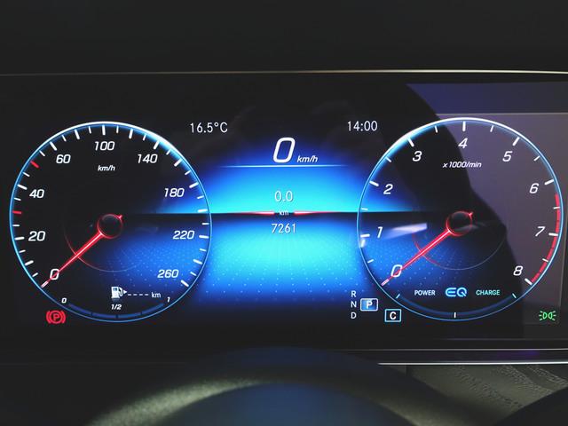 Ｅクラス Ｅ２００　スポーツ　ＡＭＧラインインテリアパッケージ　エクスクルーシブパッケージ　シートヒーター　パワーシート　トランクスルー　フロアマット　コネクテッド機能　ナビ　音楽プレーヤー接続　Ｂｌｕｅｔｏｏｔｈ接続　ＴＶ（14枚目）