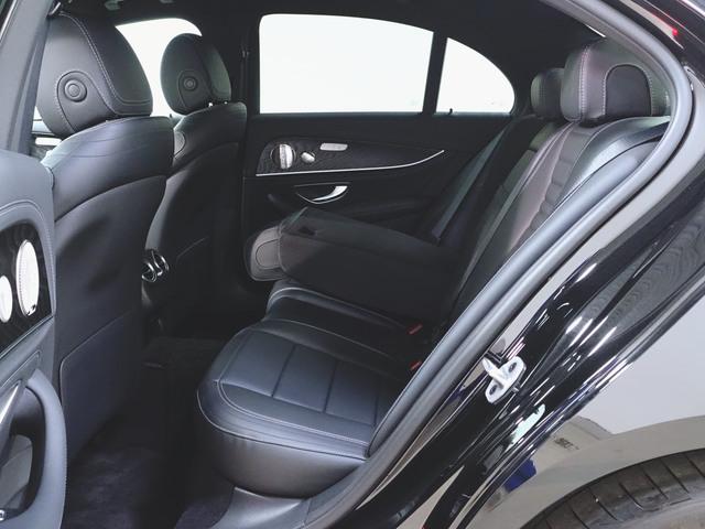 Ｅクラス Ｅ２００　スポーツ　ＡＭＧラインインテリアパッケージ　エクスクルーシブパッケージ　シートヒーター　パワーシート　トランクスルー　フロアマット　コネクテッド機能　ナビ　音楽プレーヤー接続　Ｂｌｕｅｔｏｏｔｈ接続　ＴＶ（33枚目）