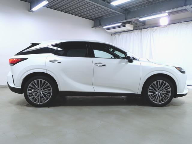 RX RX350h バージョンL シートヒーター シートエアコン パワーシート トランクスルー フロアマット ナビ 音楽プレーヤー接続 Bluetooth接続 TV ETC LEDヘッドライト 電動リアゲート 全周囲カメラ(9枚目)