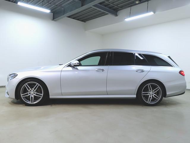 Eクラスステーションワゴン E200 ステーションワゴン アバンギャルド スポーツ (本革仕様) シートヒーター パワーシート トランクスルー フロアマット ナビ 音楽プレーヤー接続 Bluetooth接続 TV ETC LEDヘッドライト 電動リアゲート 全周囲カメラ(4枚目)