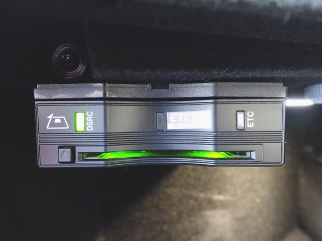 Eクラスステーションワゴン E200 ステーションワゴン アバンギャルド スポーツ (本革仕様) シートヒーター パワーシート トランクスルー フロアマット ナビ 音楽プレーヤー接続 Bluetooth接続 TV ETC LEDヘッドライト 電動リアゲート 全周囲カメラ(10枚目)